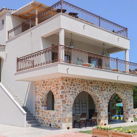 Kt Villa 트롤로스 외부 사진